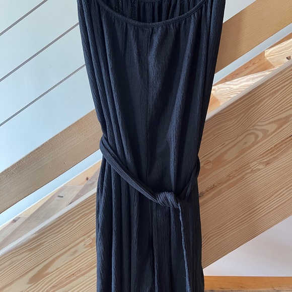Black H&M Jumpsuit with Wide Leg Pants and Tie Waste - Picture 5 of 6